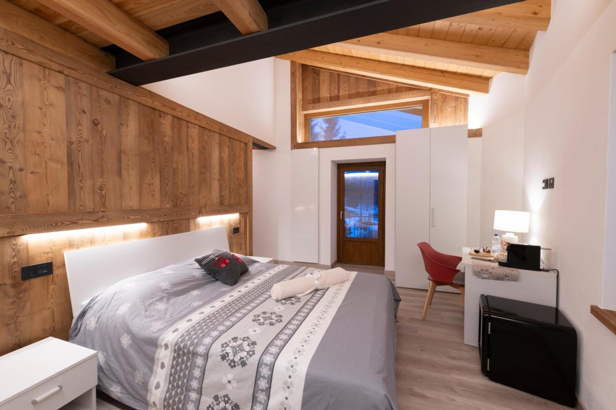 La Racine Hotell La Thuile Eksteriør bilde